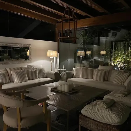 Apartman Luxurious And Light 3 Bedroom Penthouse *